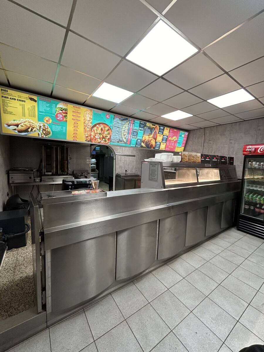 Solihull Fish & Chip and Pizza Shop  Photo 7