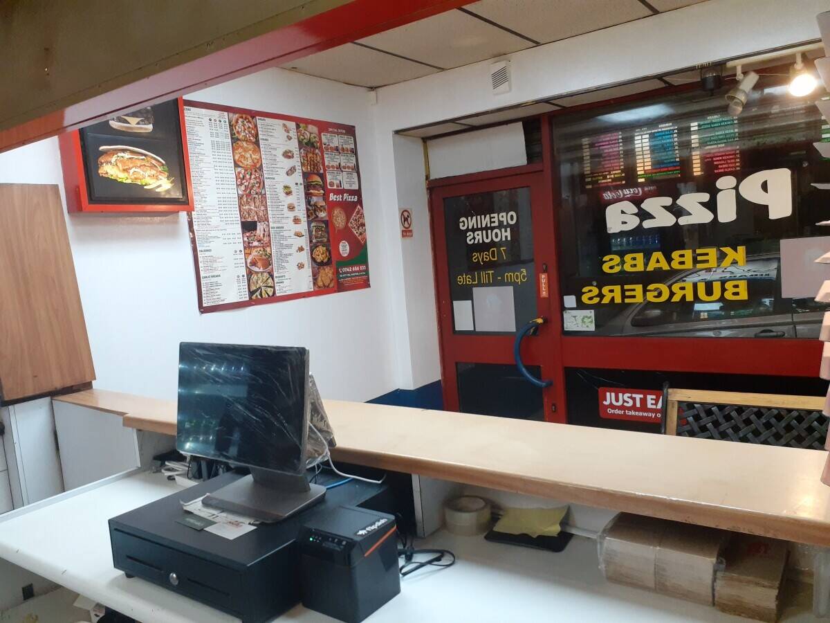 Fast food pizza 