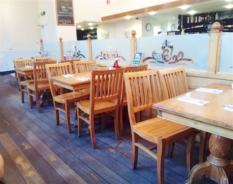 Major town centre fish & chip restaurant and takeaway, Brighton Photo 7