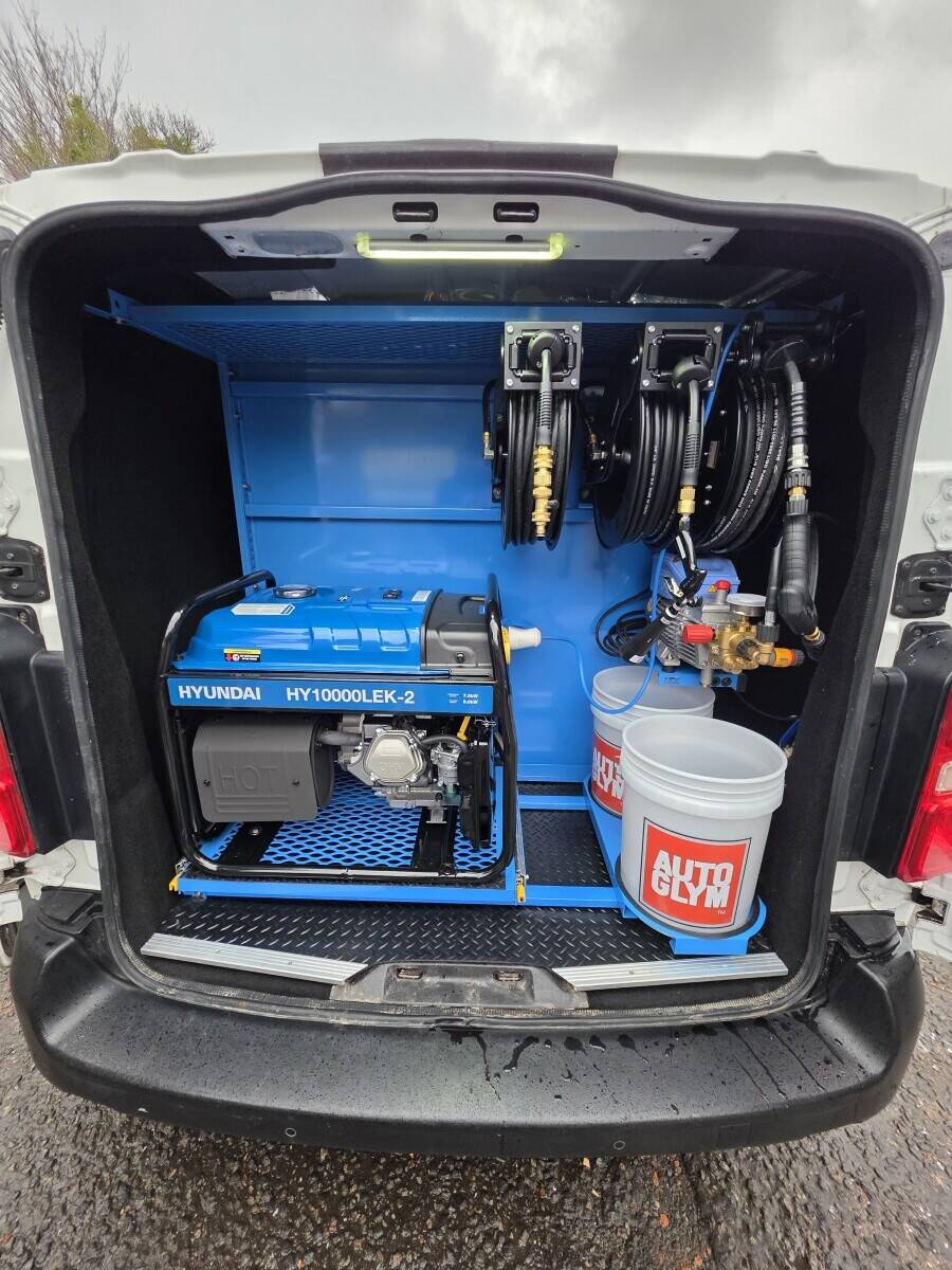 Professional Mobile Valeting Van –Equipment Under Warranty Photo 7