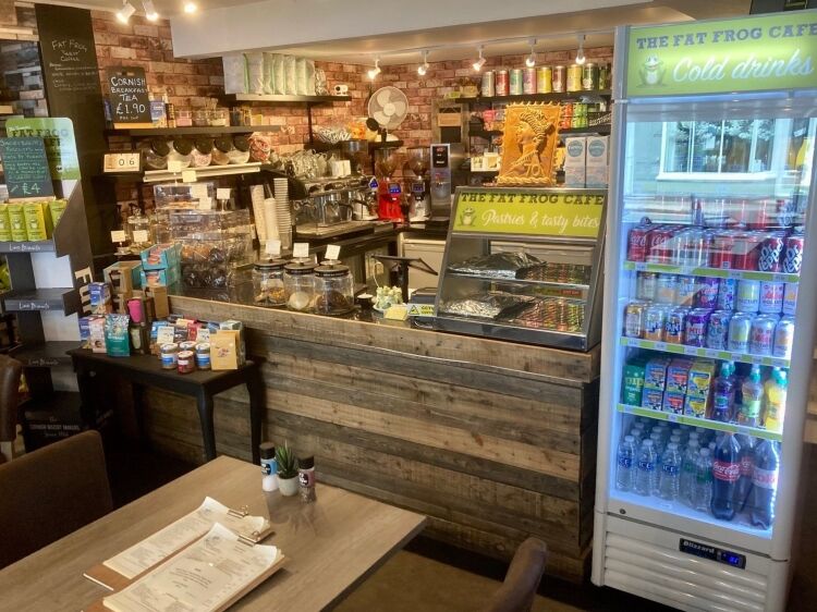 DAYTIME CAFÉ/COFFEE LOUNGE Photo 7
