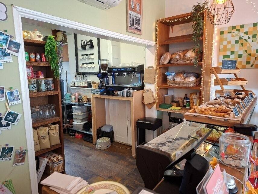 Desirable Tea and Coffee House for Sale in Tunbridge Wells