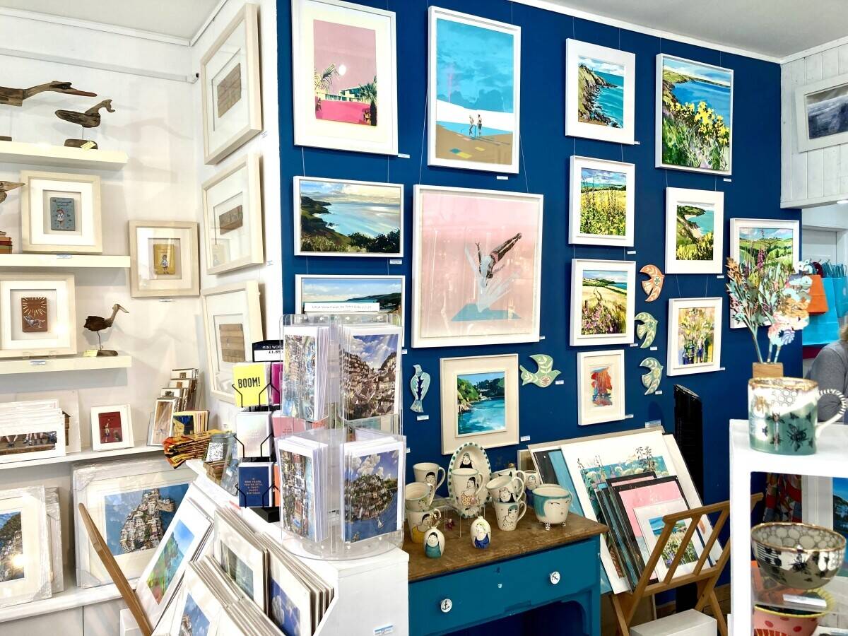 ART, CRAFT, & GIFT GALLERY Photo 7