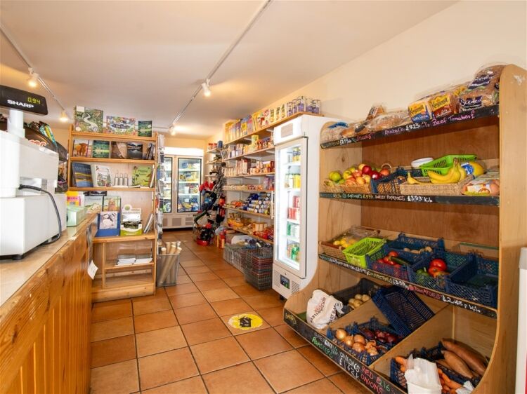 Torridon Stores & Café with Flat Photo 7