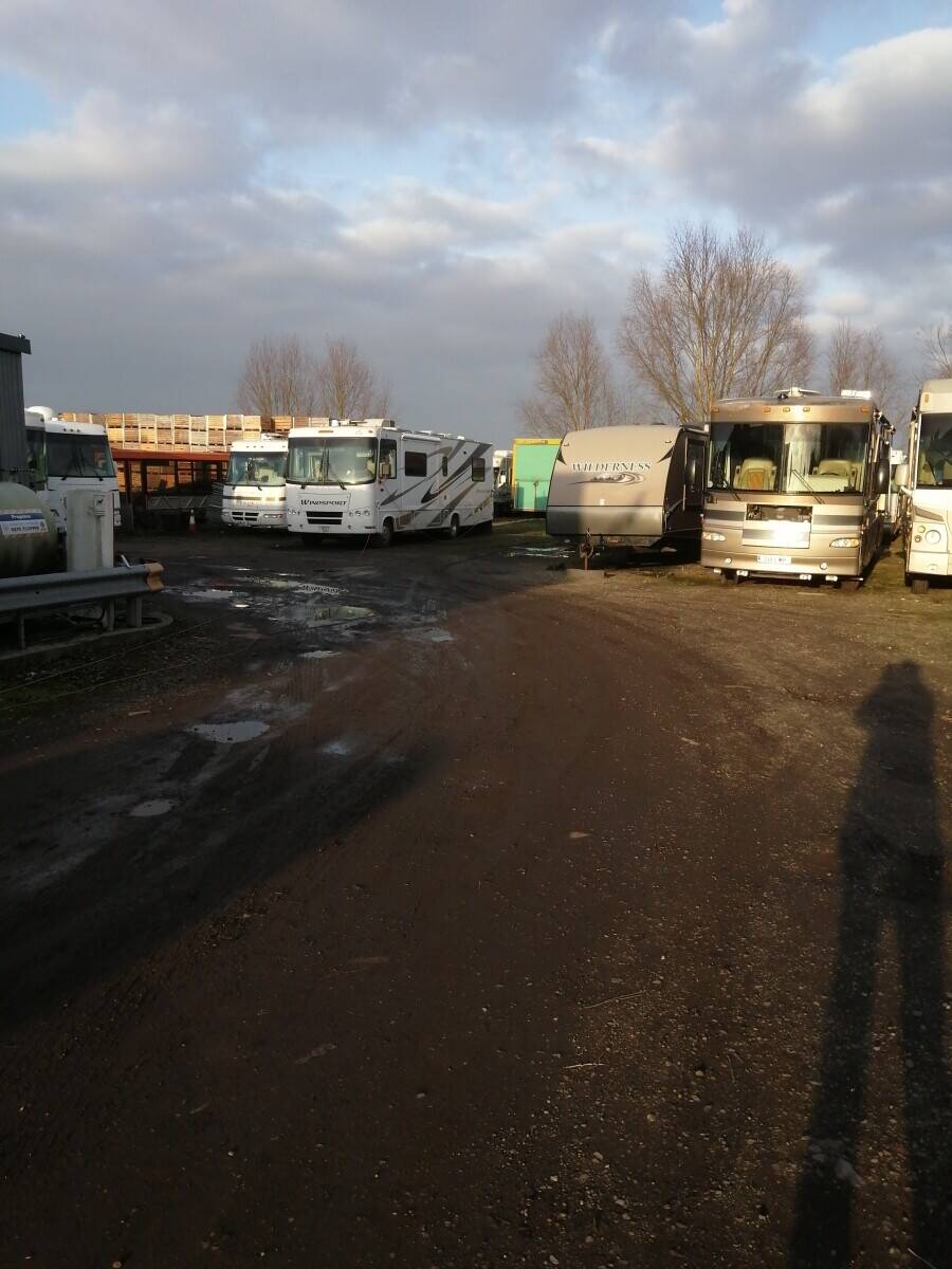 Established Specialist American Motorhome Business for Sale Photo 6