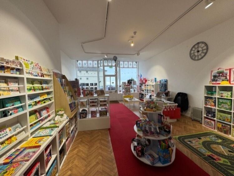 Leasehold Toy Store Located In Malvern