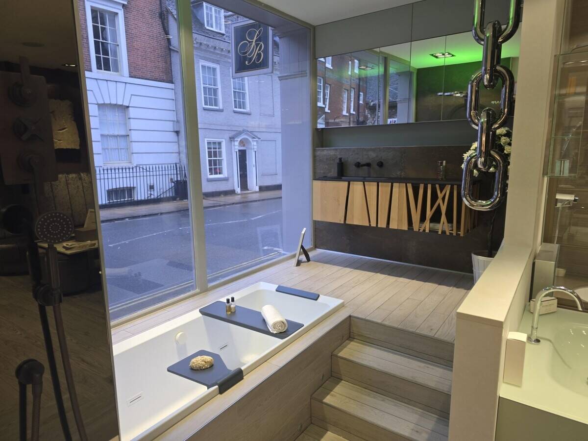 Premium Bathroom Showroom | Established 2017 | Prime Winchester Location | Turnkey Opportunity