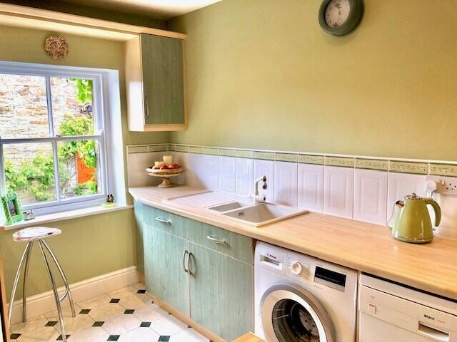 Superbly Situated Mixed Use Commercial & Residential Premises For Sale In Gargrave North Yorkshire