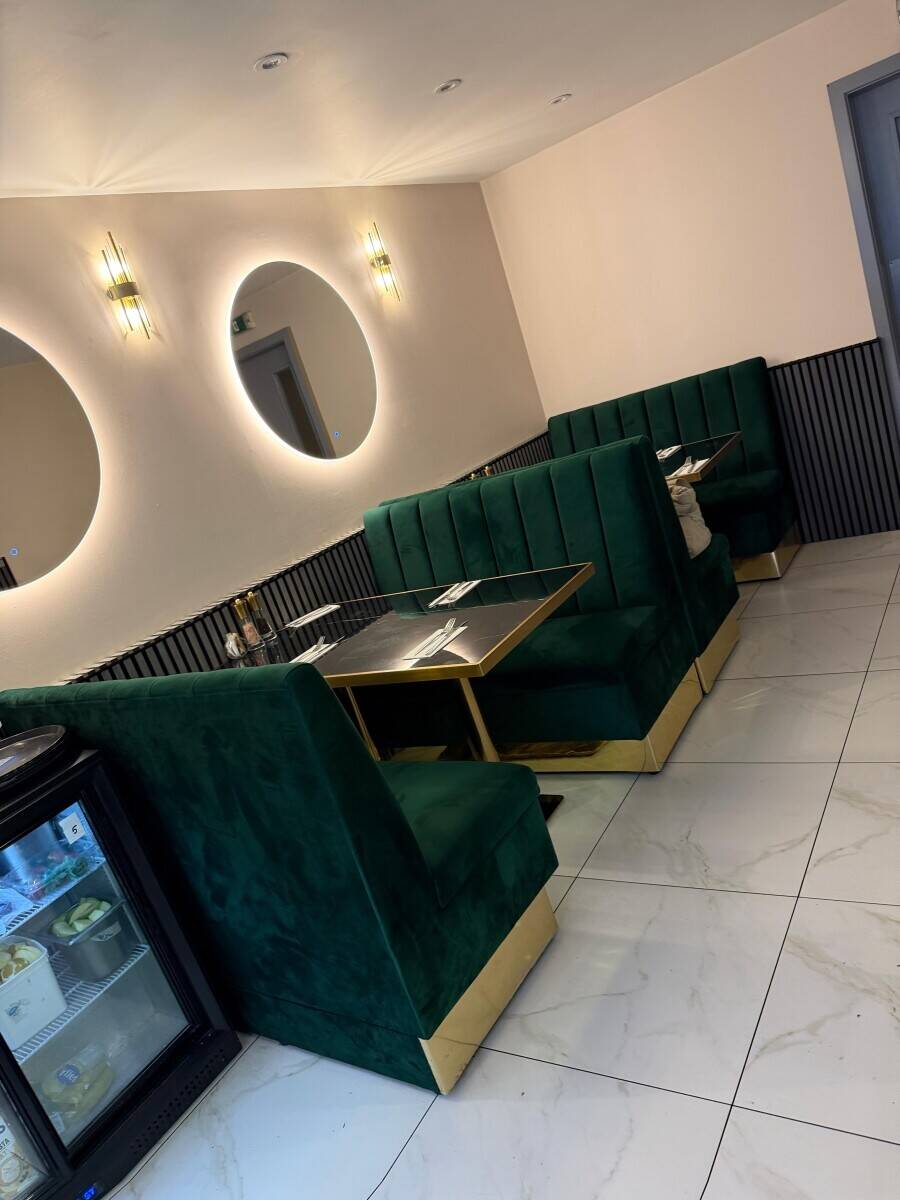 Brunch Restaurant for Sale - Prime High Street Location