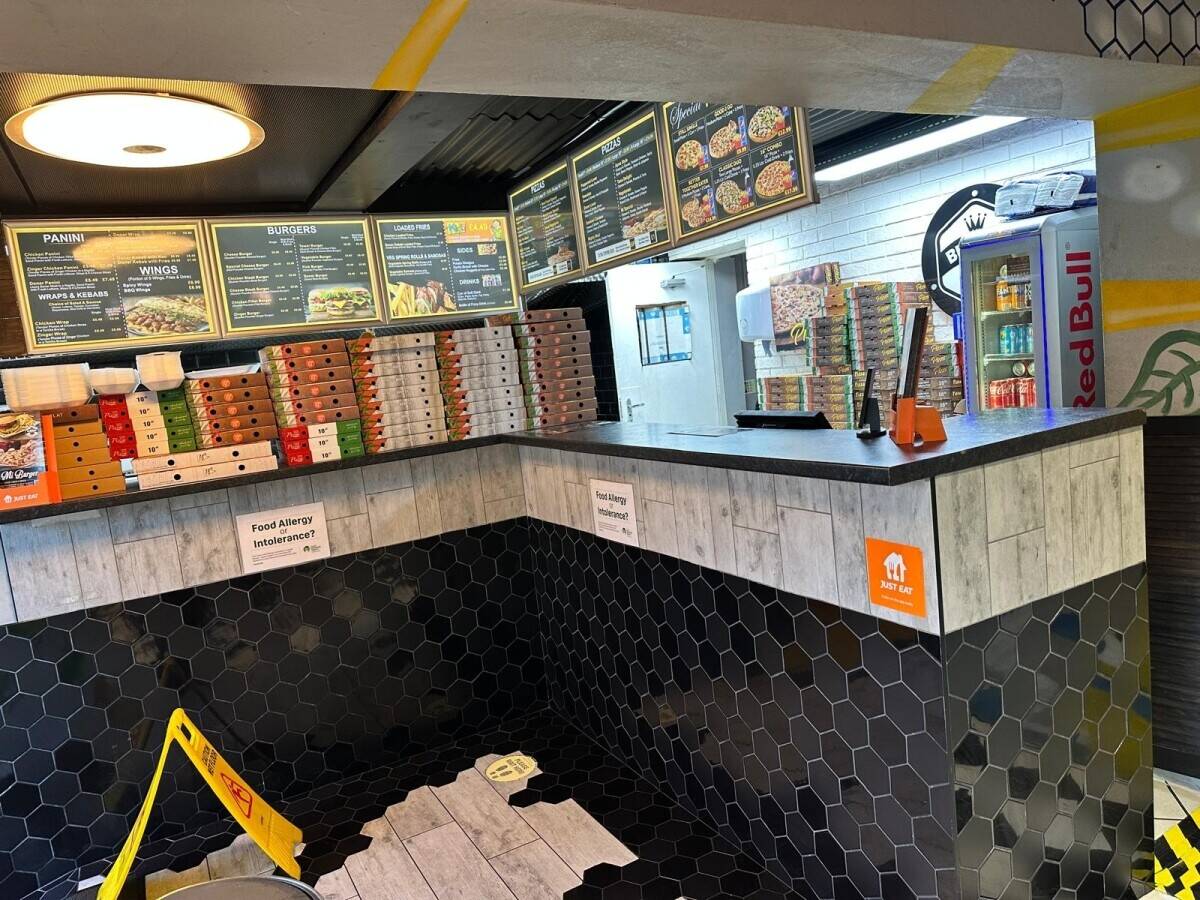 Takeaway Restaurant for Sale in Hucknall, Nottingham Photo 7