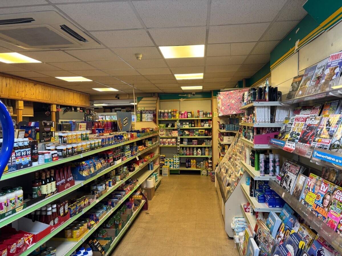 Thriving, Old-Established Convenience Store Photo 7