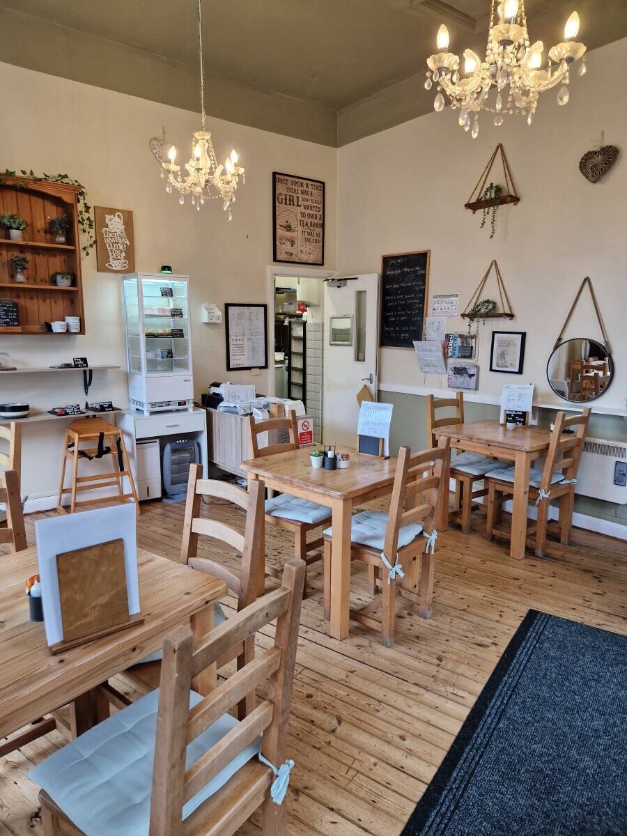 Well established Cafe for sale Photo 6