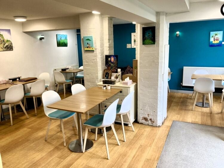 COFFEE SHOP/CAFE & IN HOUSE CATERERS