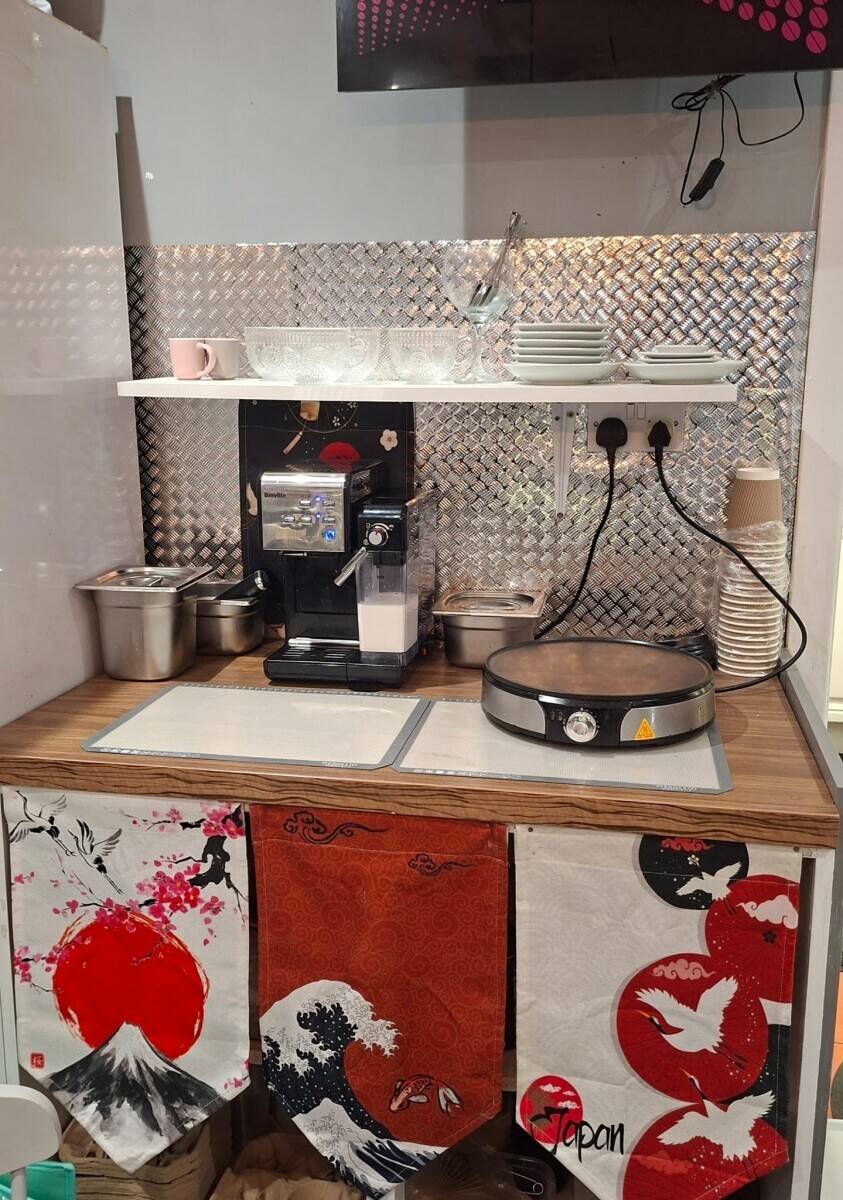 Highly-Rated Japanese Cafe for Sale in Glasgow G42 &ndash; High Rated by The Herald Photo 7