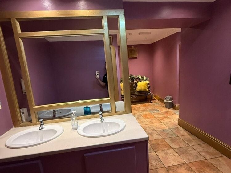 Licenced Trade, Pubs & Clubs For Sale in Barnsley