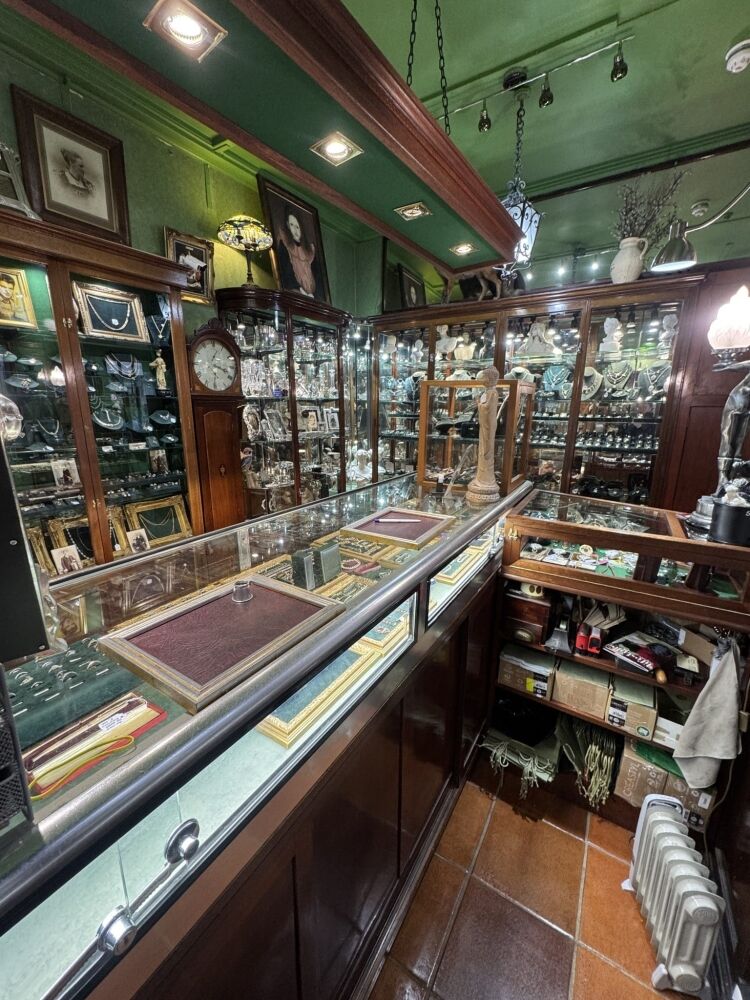 Inverness’s Oldest Jewellers – Historic City Centre Institution with Prime Position