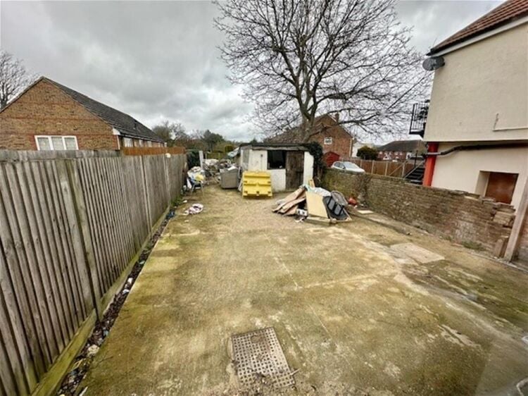 LEASEHOLD FISH & CHIPS TAKEAWAY Photo 7