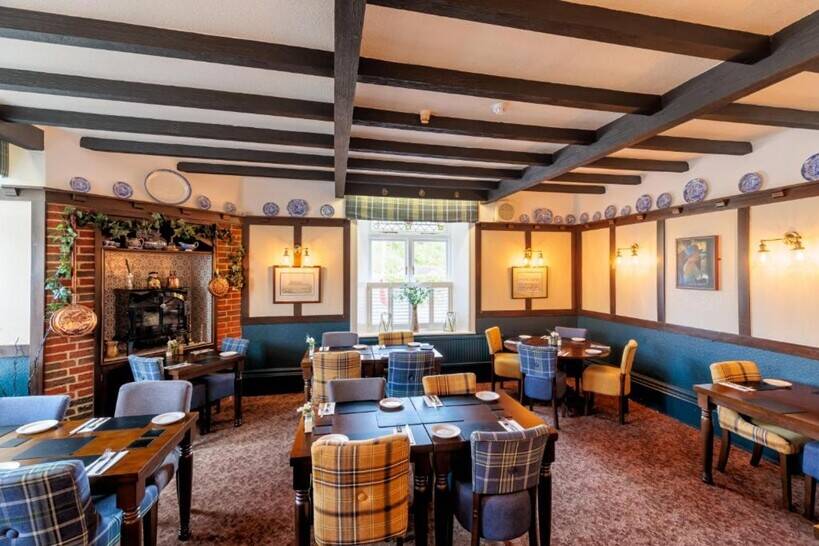 NORTH YORKSHIRE - PROFITABLE PUB & RESTAURANT WITH ELEVEN LETTING BEDROOMS