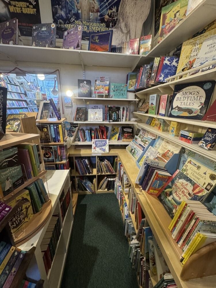 Highland Bookshop Opportunity in the Heart of the Cairngorms Photo 7