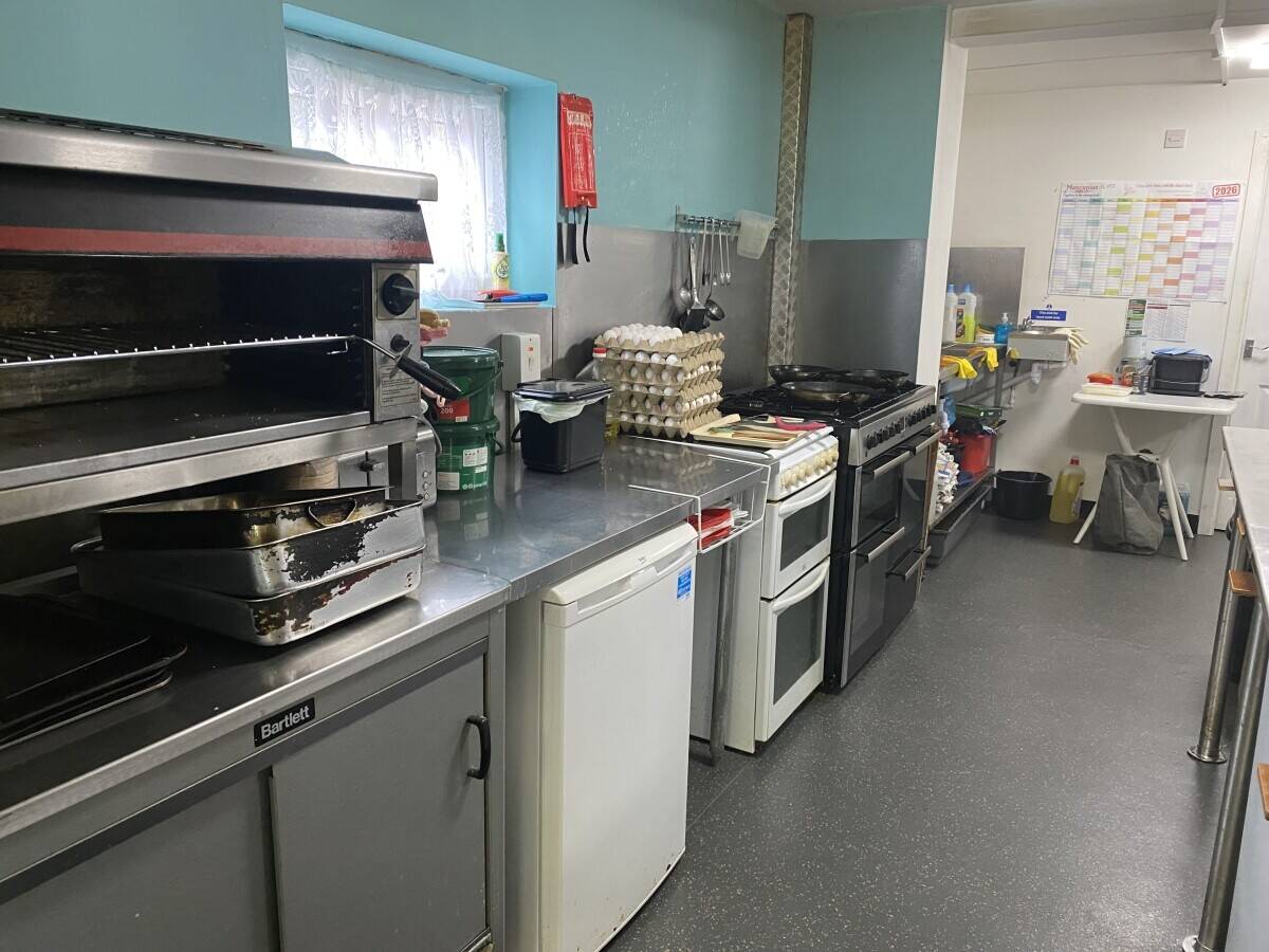 Rare opportunity for Freehold Sandwich shop in prime location on busy main road in Bury Photo 7