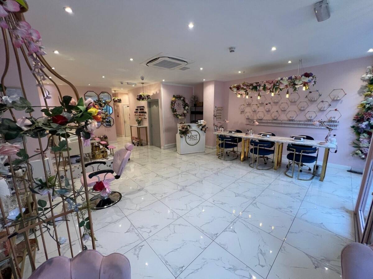 Nails & Beauty Salon for sale  Photo 7