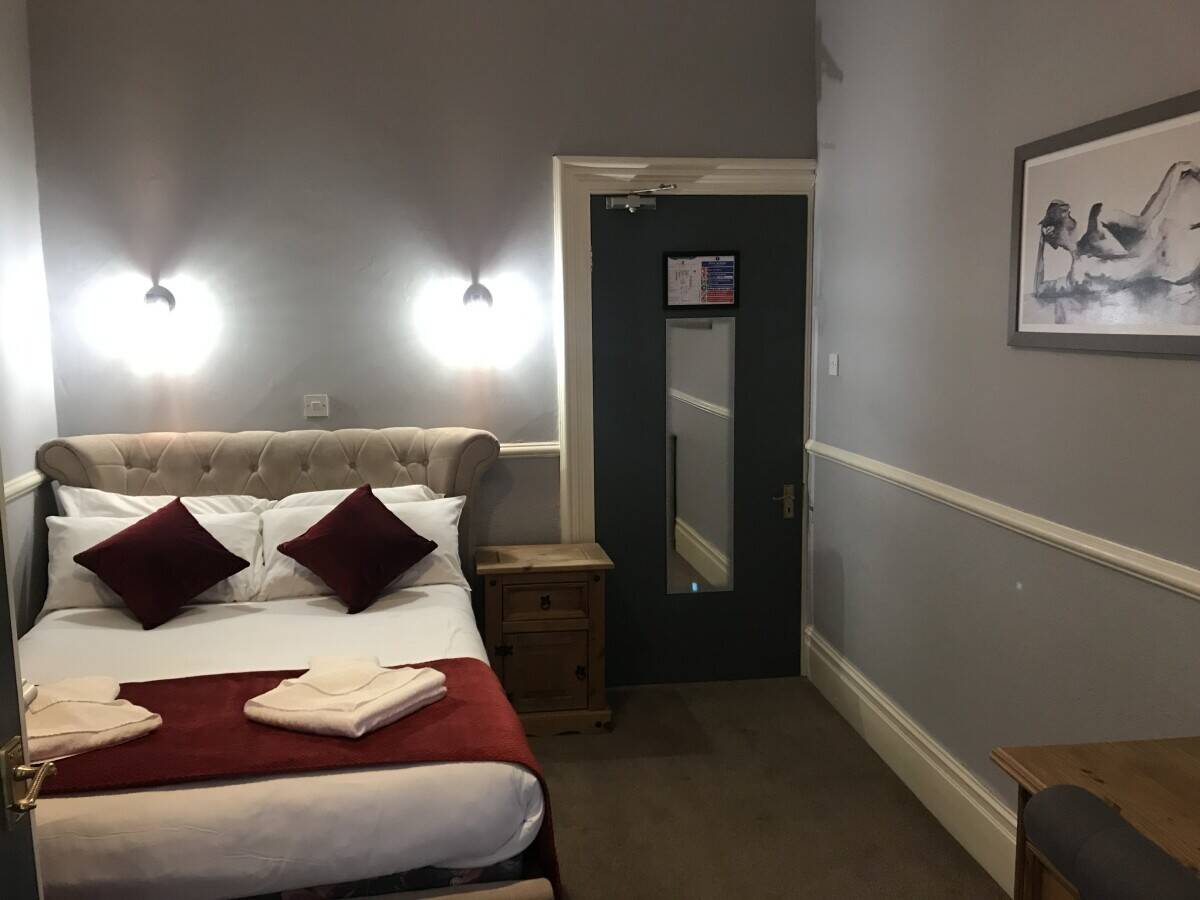 NORTHUMBERLAND - LEASEHOLD MARKET TOWN PUB WITH LETTING ACCOMMODATION Photo 7