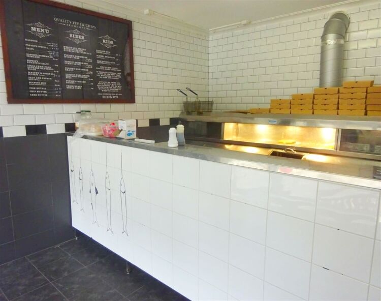Unopposed village fish & chip shop, north-west of Leeds Photo 7