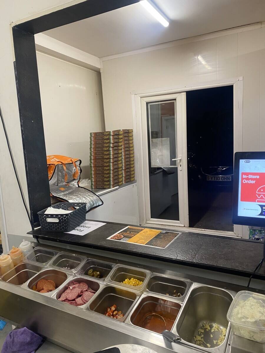 Pizza Takeaway Business for sale in Wakefield West Yorkshire Photo 7