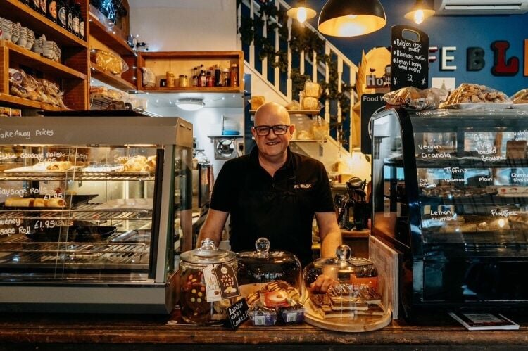 Highly Rated Town Centre Café with Established Local Reputation Photo 7