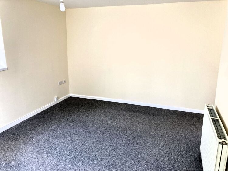 FREEHOLD INVESTMENT PROPERTY OPPORTUNITY Photo 7