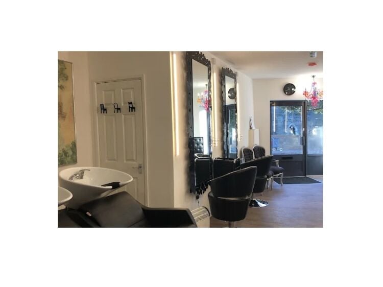 Style Meets Opportunity – Established Bristol Hair Salon