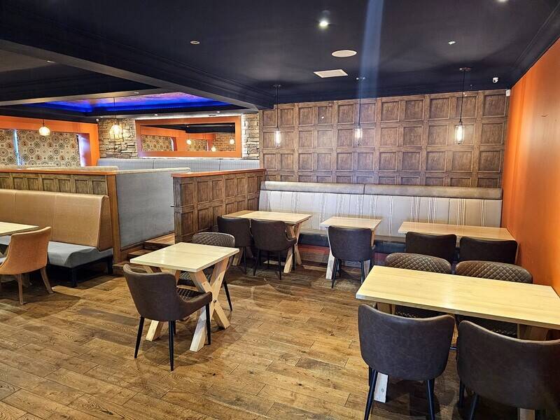 Fully Fitted Seafront Restaurant & Bar Opportunity within the popular town of Helensburgh