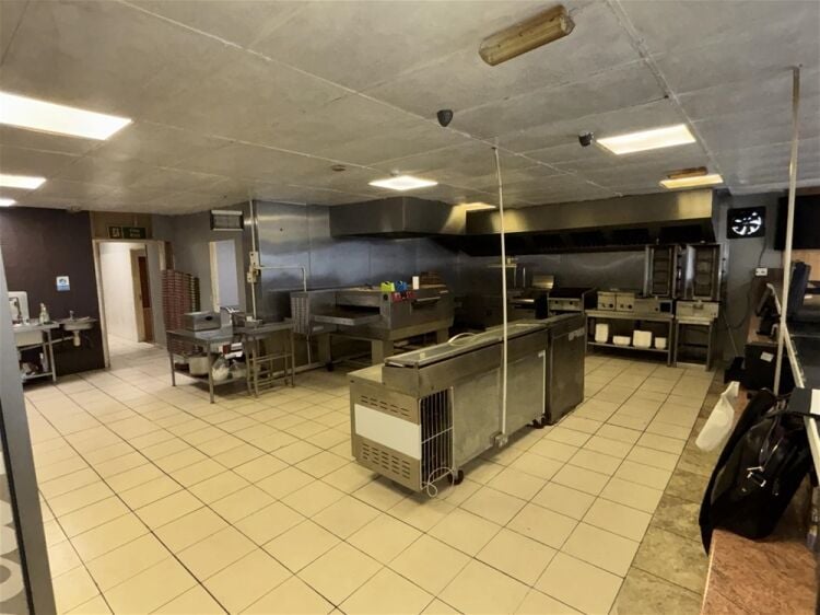 Hot Food Take Away For Sale in Scunthorpe