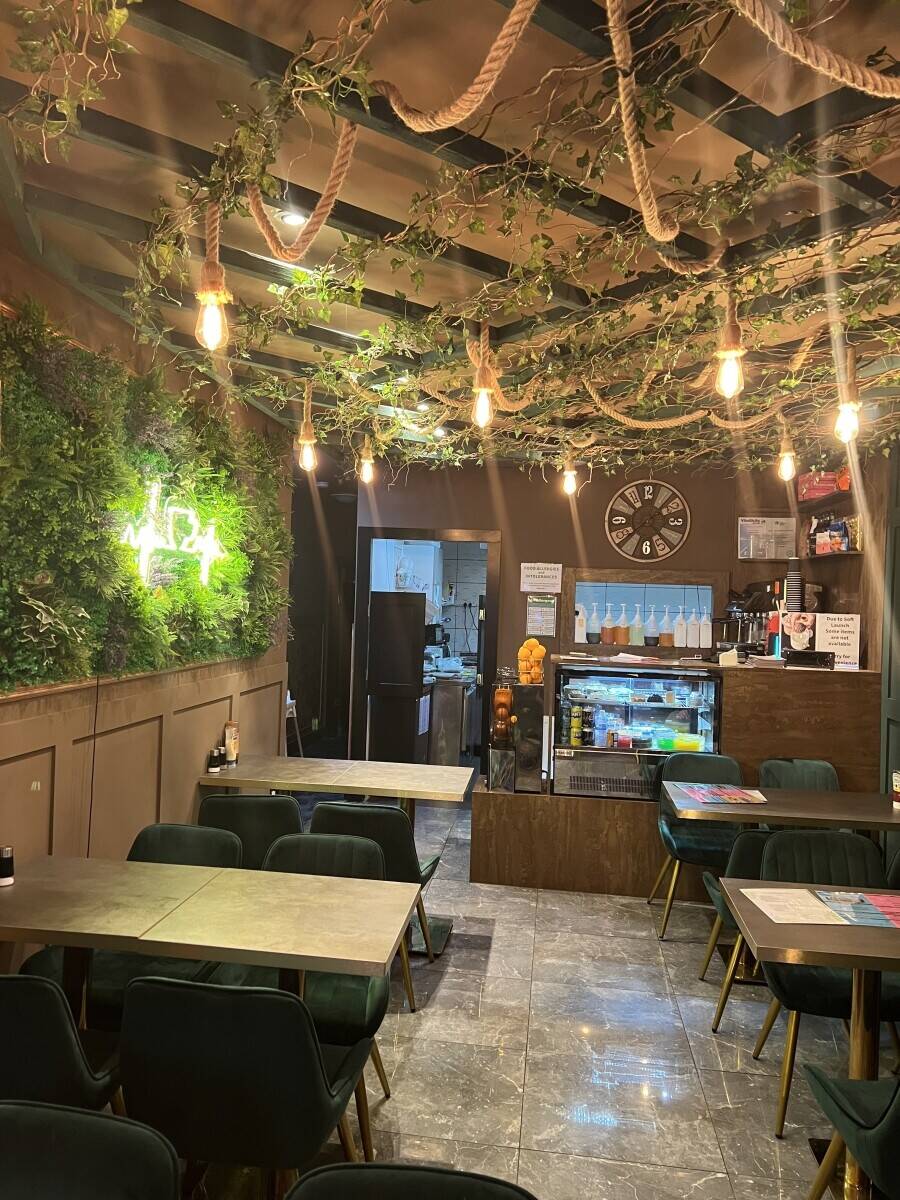 Cafe for sale Rochdale ol16 2Lj
