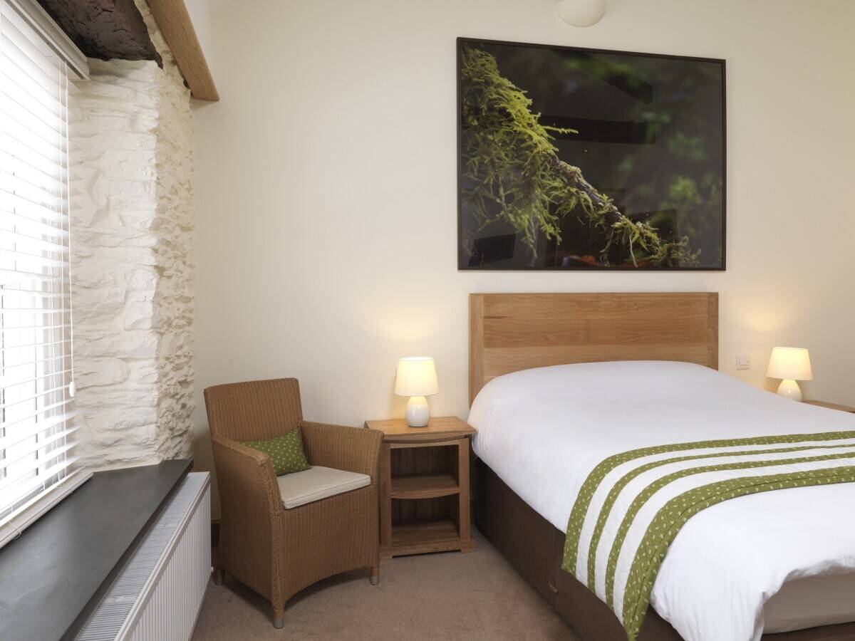 Historic hotel located in the heart of Wales