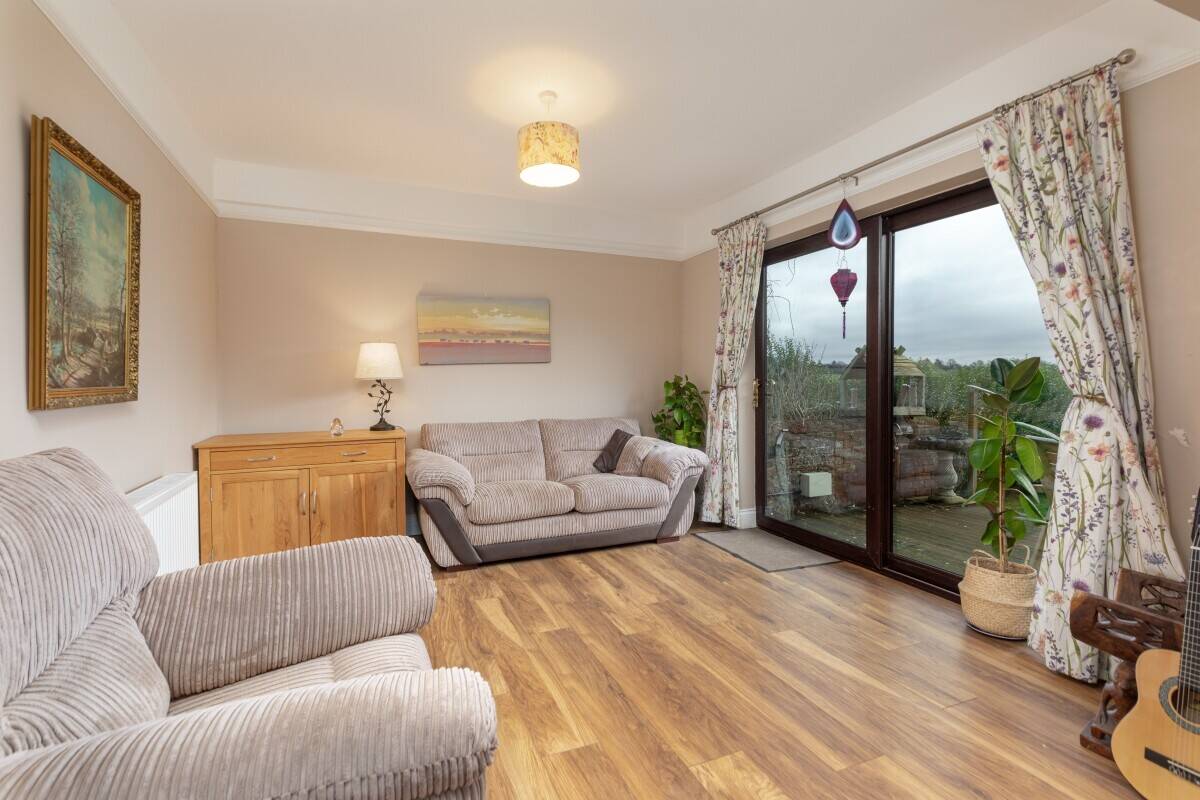 Established Aquatic and Pet Business with 4 bed Home North Yorkshire