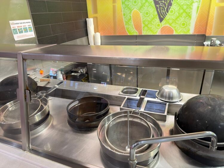 Wok Up a Winner – Established Thai Quick-Service Restaurant Photo 7