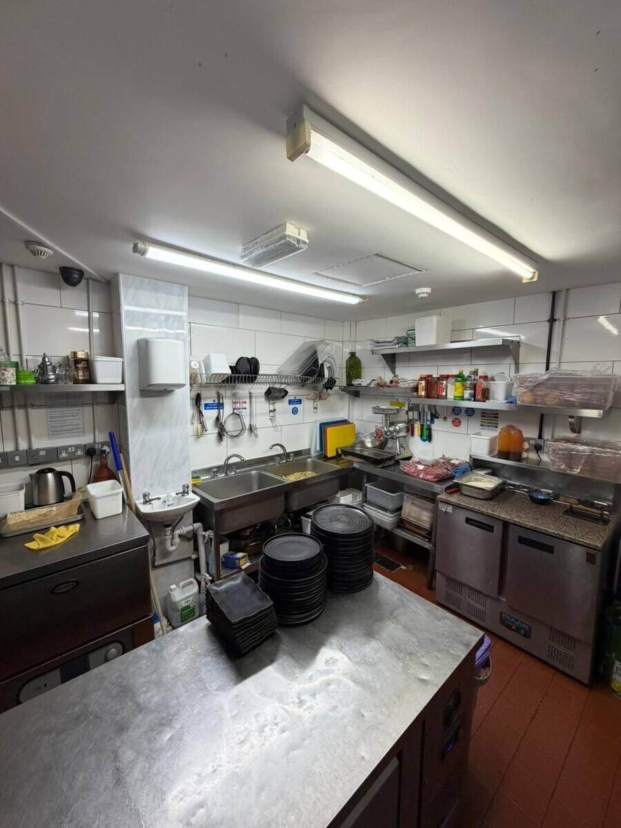 Restaurant Sublet Opportunity-Prime Camden (London) Location