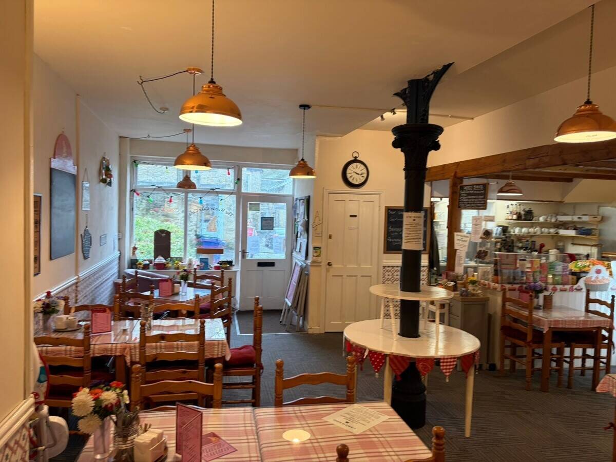Well-Known Café Snack Bar Business Photo 7