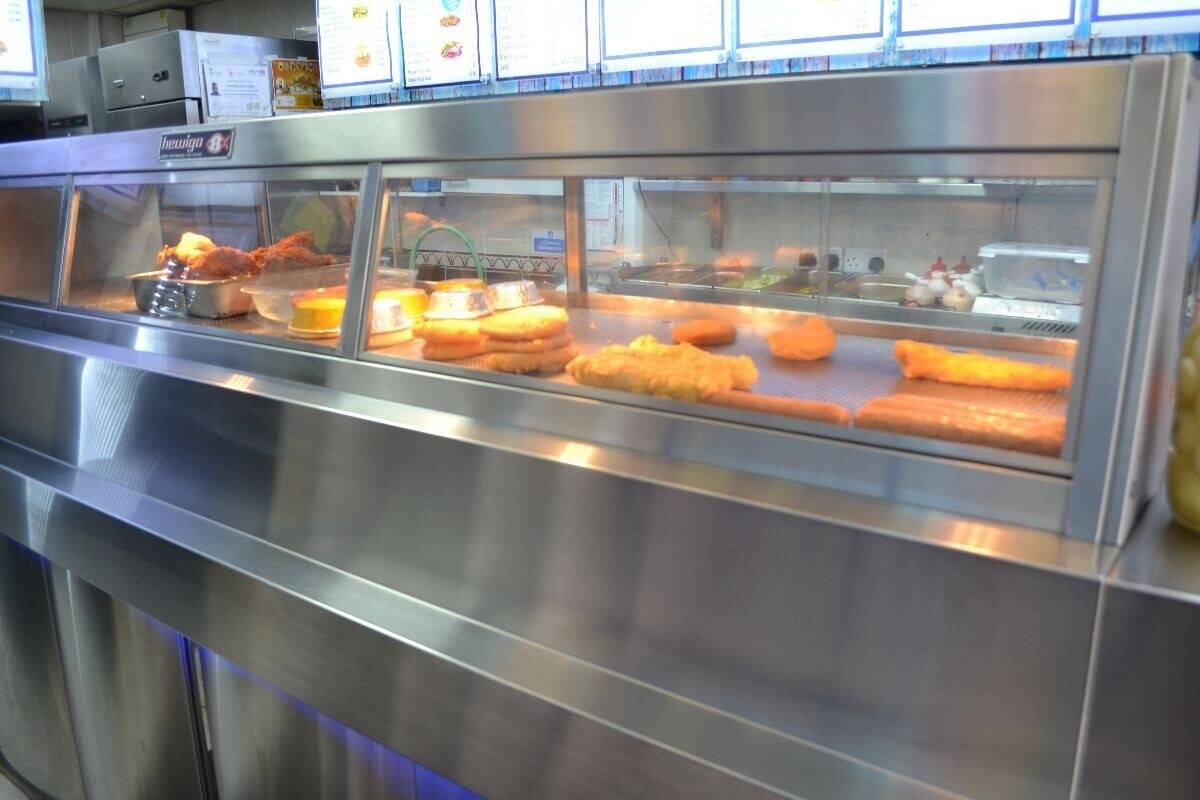 Thriving Fish & Chip Shop – £10,000 Weekly Sales with Accommodation – Prime High Street Location