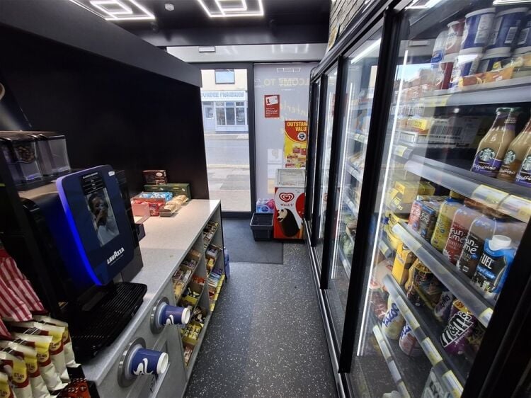 Off License & Convenience For Sale in Hull
