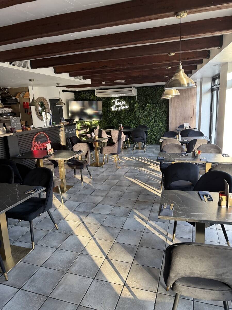 Smash burger and pizza Restaurant business for sale in Yeovil Photo 8