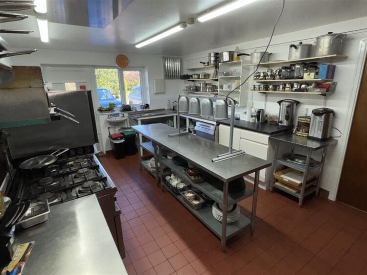 Hotels For Sale in Scarborough