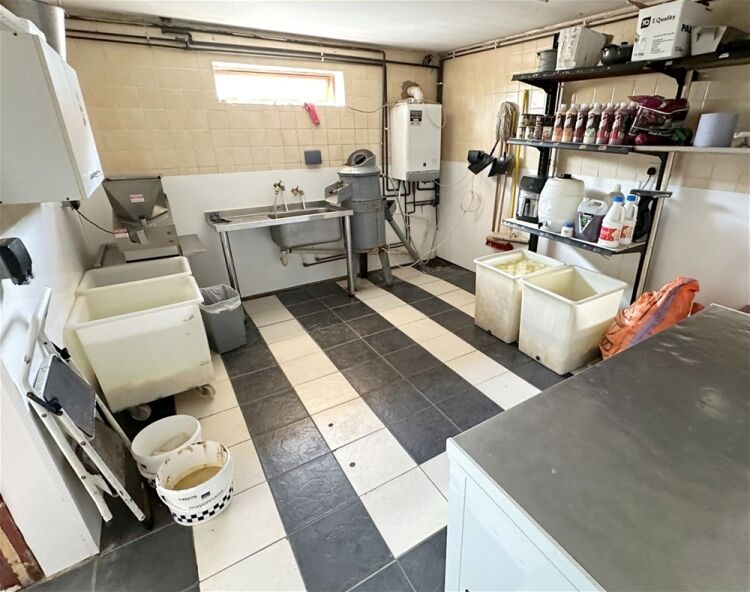 Long-established village fish & chip shop, Bishop's Itchington Photo 7