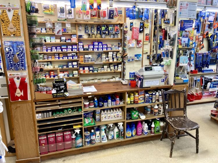 DIY, HARDWARE, & HOUSEHOLD STORE Photo 7