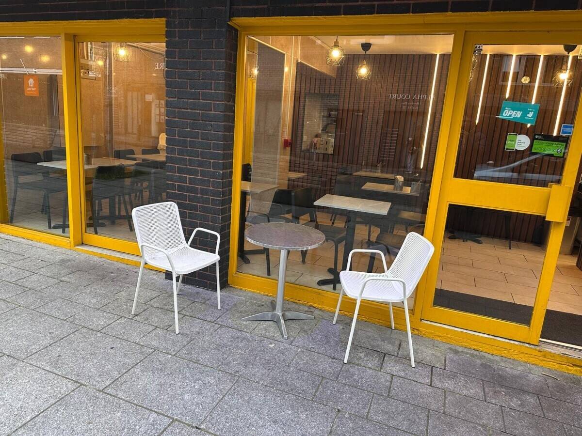 Indo-Chinese Restaurant Cafe for sale in in Harrow Town Centre Photo 7