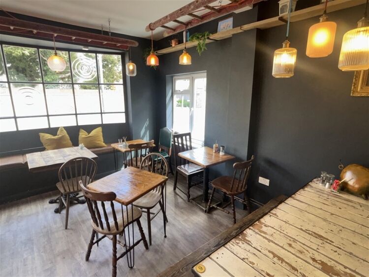 Cafe & Sandwich Bars For Sale in Huntingdon Photo 7
