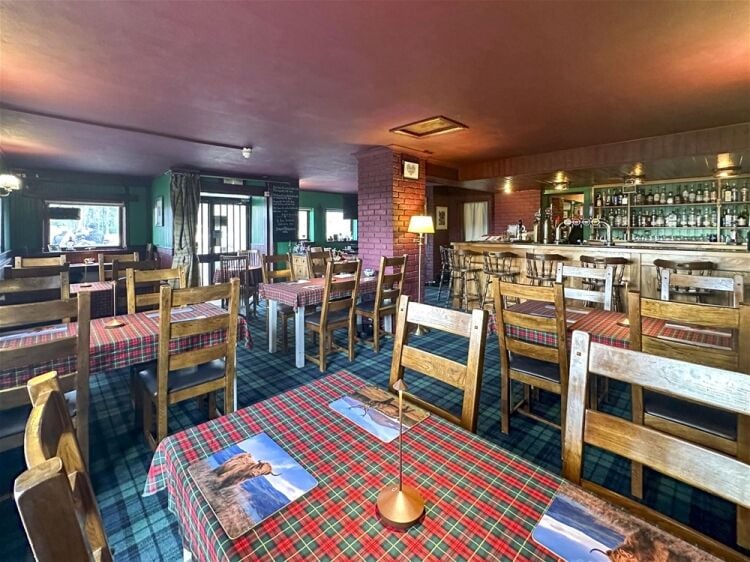 The Strathcarron Hotel Photo 7