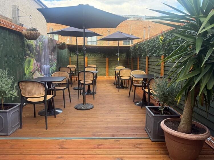 Sip, Savour & Socialise – Trendy Café Hotspot with Stylish Vibes