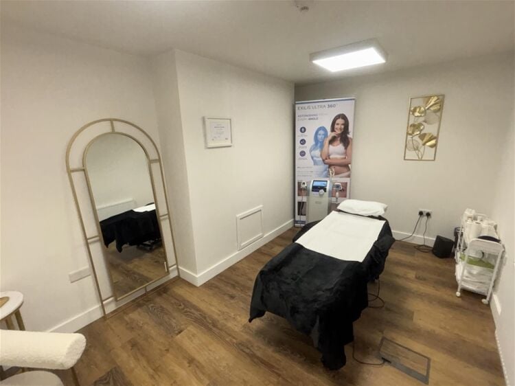 Beauty, Therapy & Tanning For Sale in Halifax Photo 7